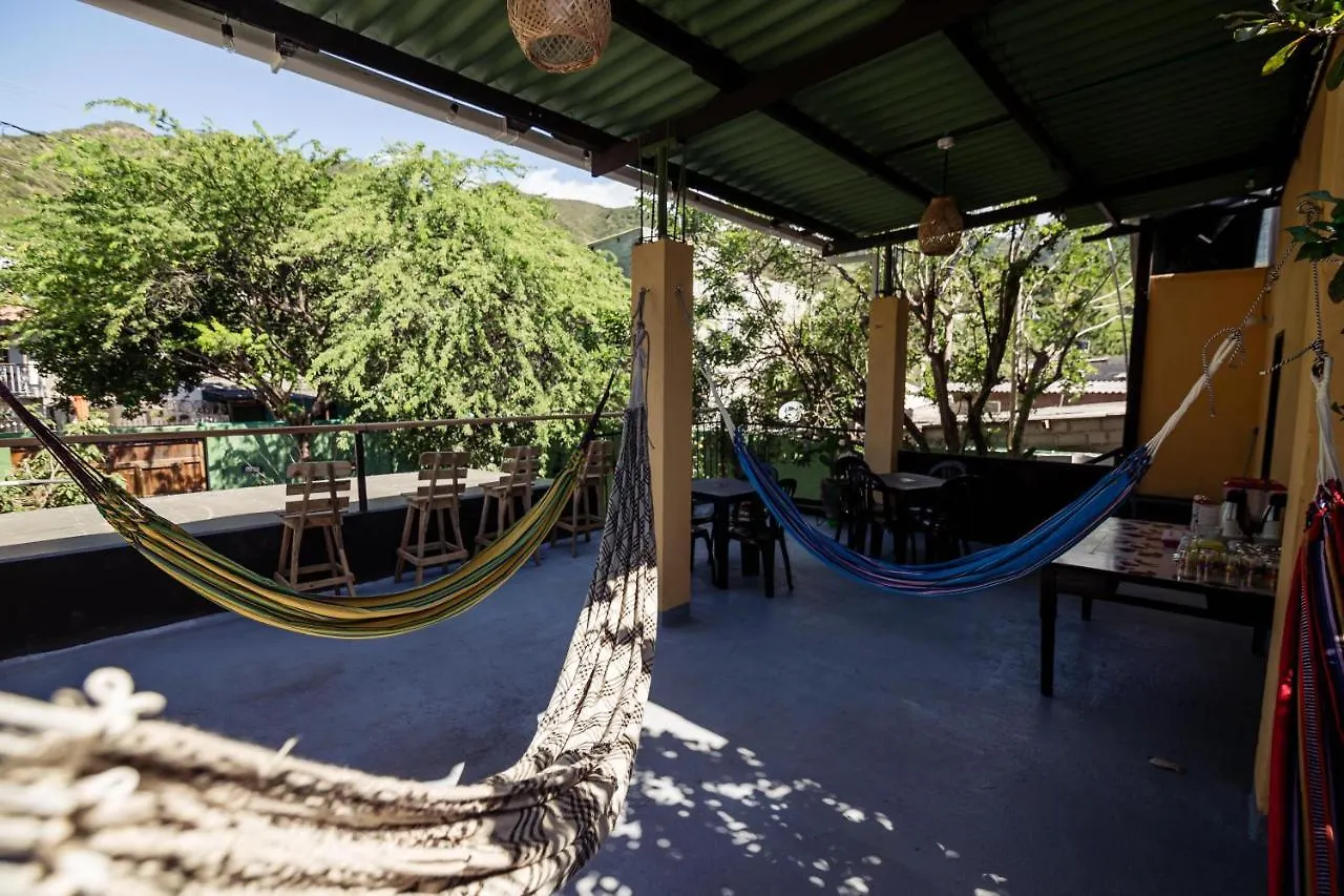 Taganga Macabi Hostel Colombia